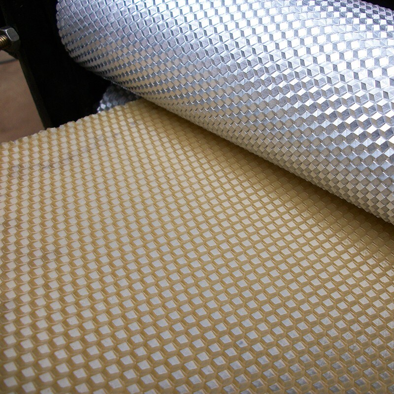 Manual Bee Wax Foundation Sheet Mills Machine Comb Foundation Machine Bore 5mm