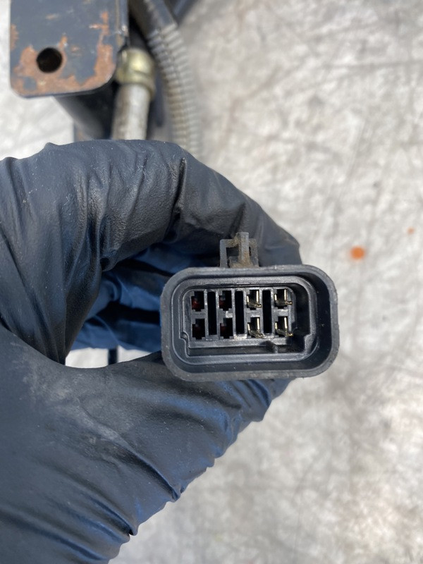 2004 Allison Trans. Electronic Shift Control 3547210C93 (678-10265)