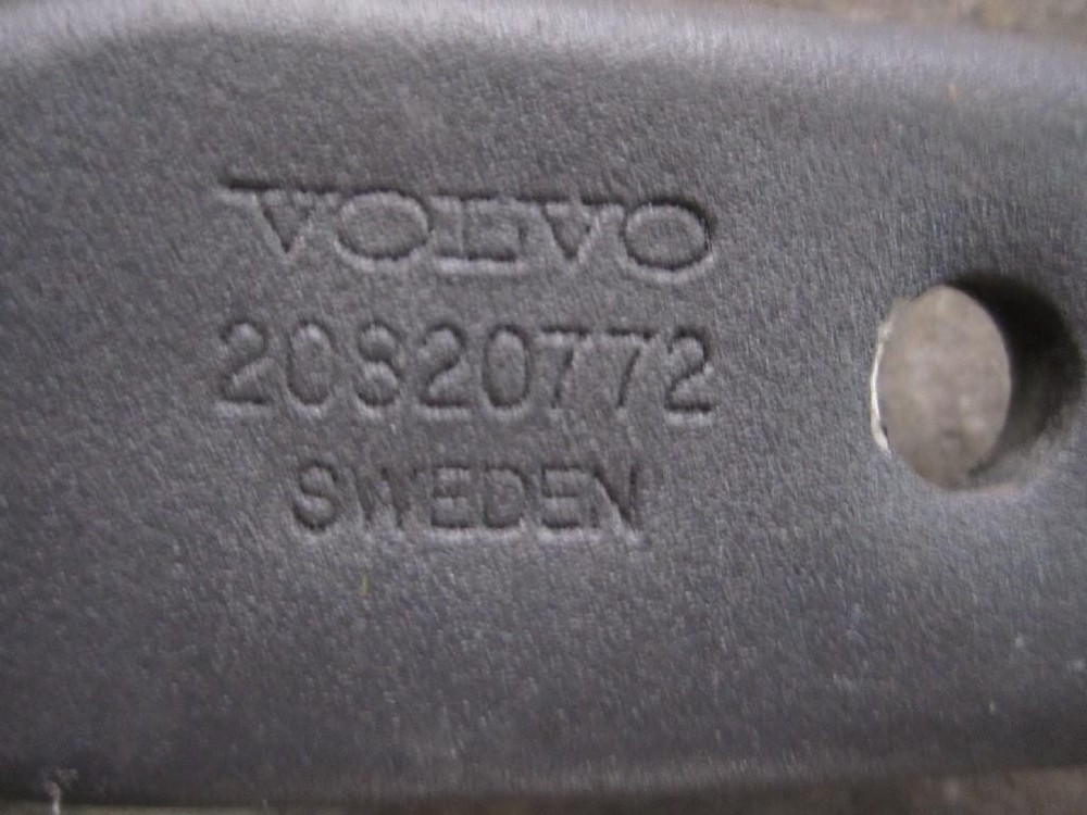 For 2014 VOLVO VNM CAB HANDLE , MD