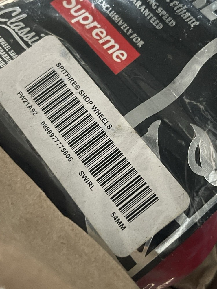 Supreme x Spitfire 54mm Wheels FW’21