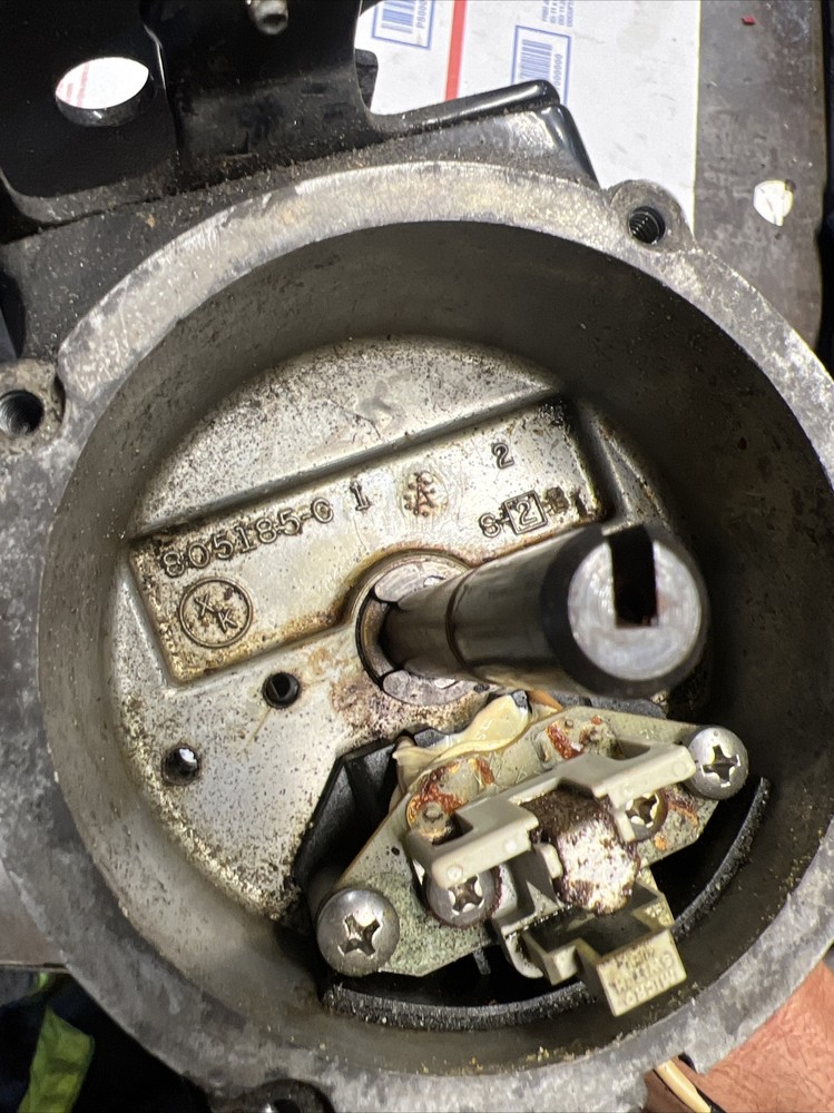 mercruiser thunderbolt distributor