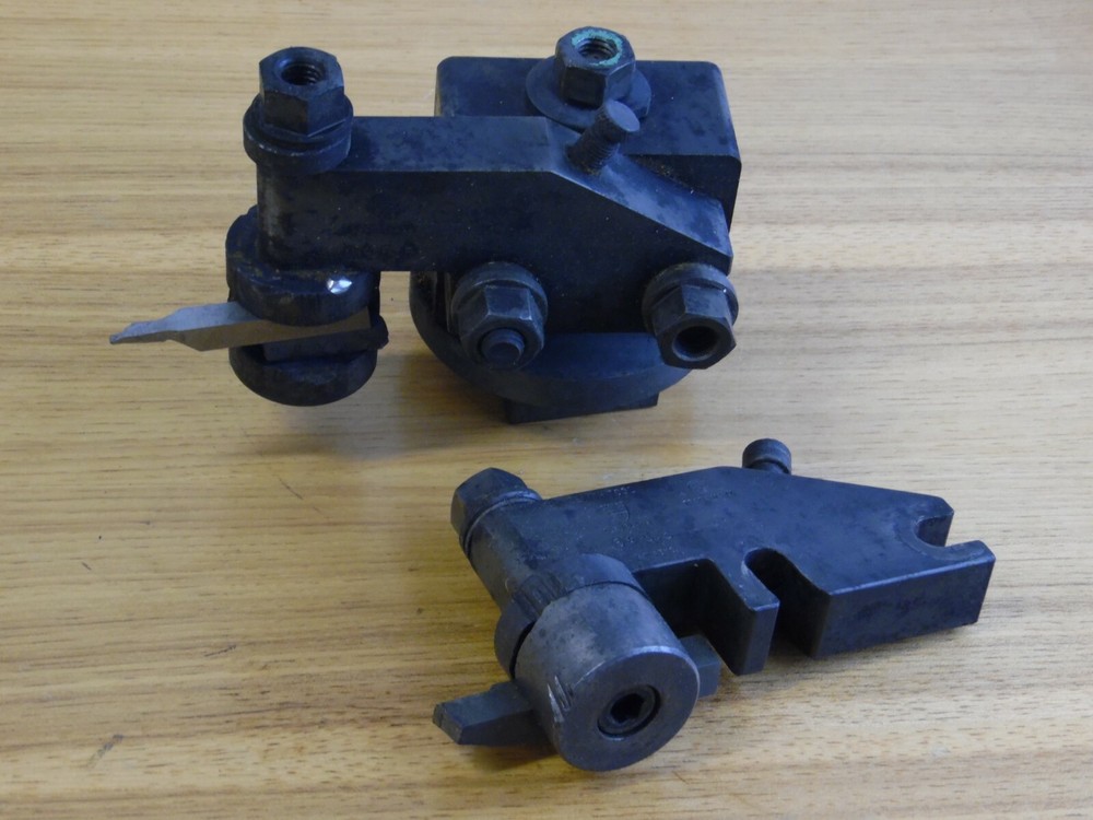 Zenith tool cleveland change lath tool holder