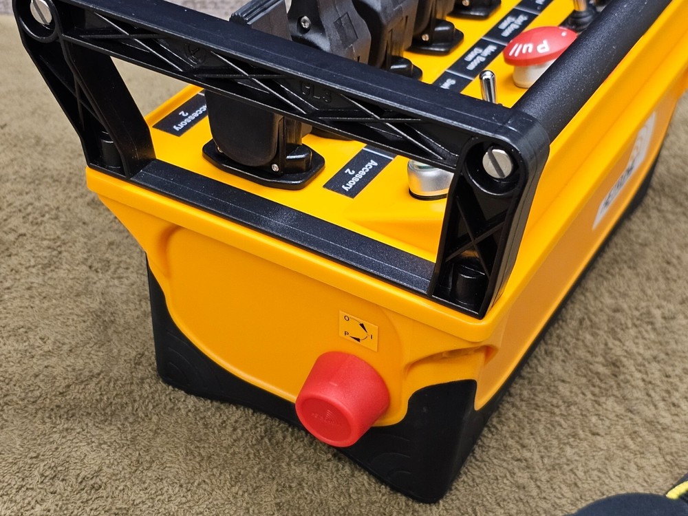 Hetronic Transmitter Remote Crane Hydraulic Controller GL Prop 6L 20422630986