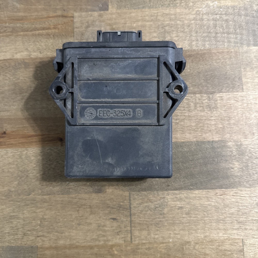 3552343C93 INTERNATIONAL CE CAB CONTROL UNIT MODULE