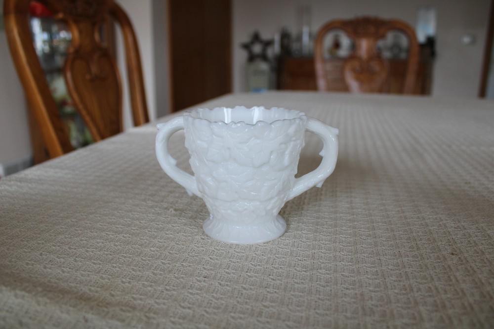 Westmoreland Vintage Creamer & Sugar Bowl Raised Maple Leaf Pattern