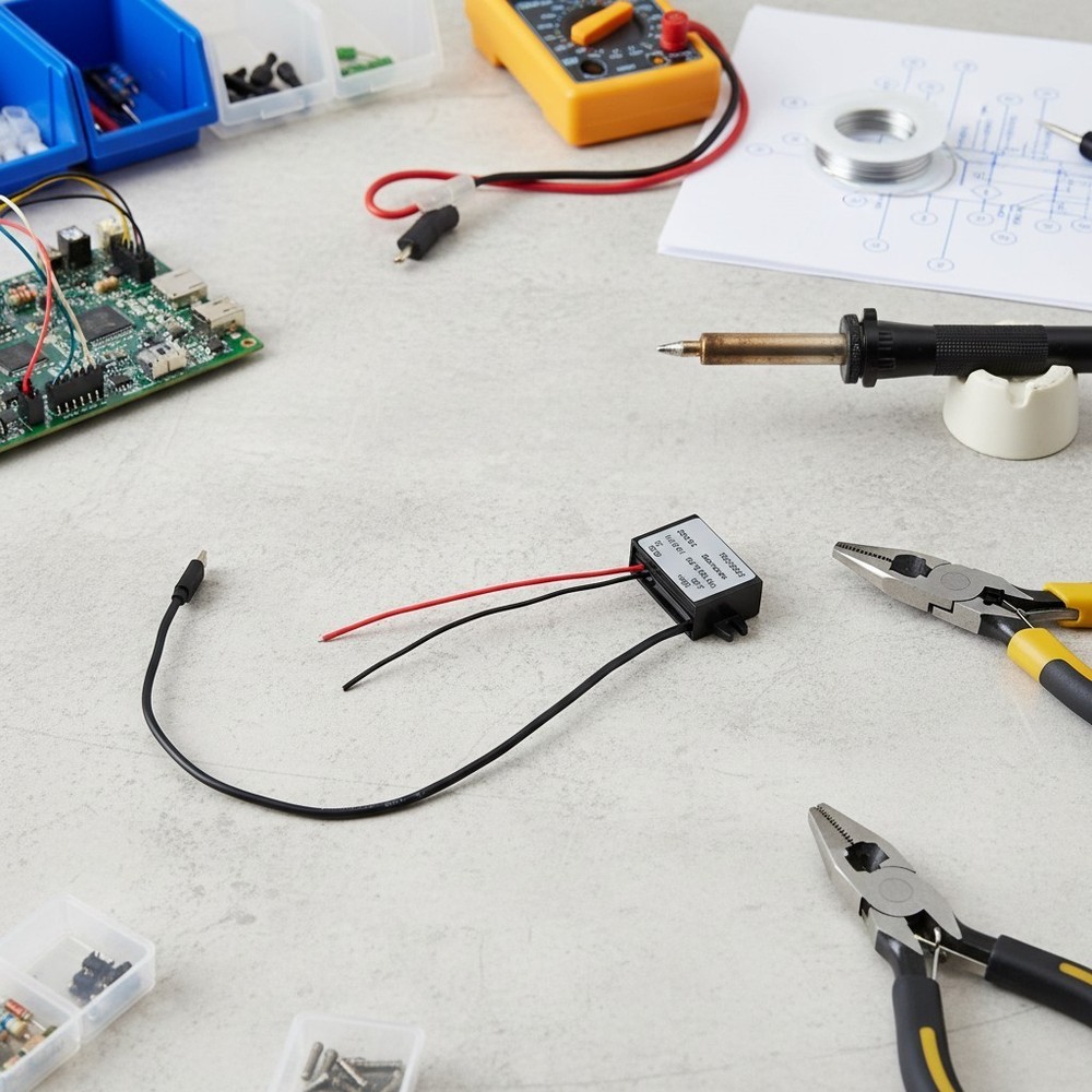 Professional Grade DC Converter with High Conversion Efficiency of 96%