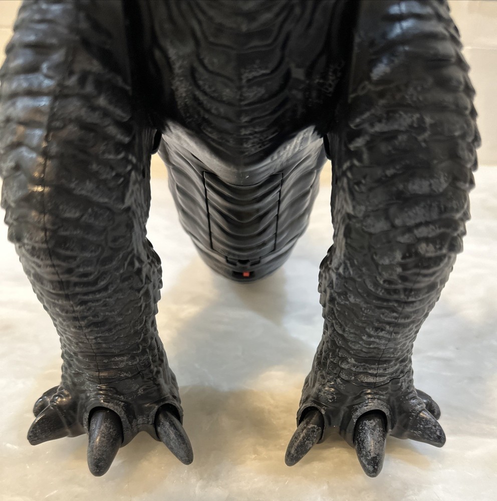 Godzilla Light-Up Action Figure Pink Spines Electronic NO REMOTE
