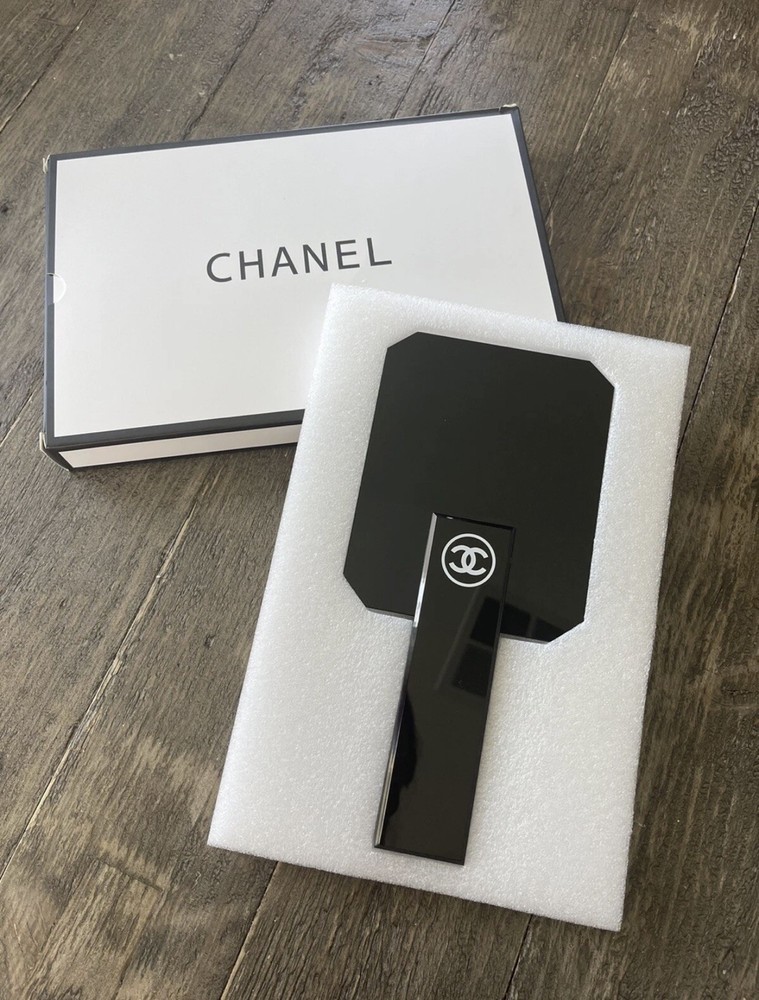 CHANEL Vip gift Beauty Makeup Mirror - Limited Edition - Black