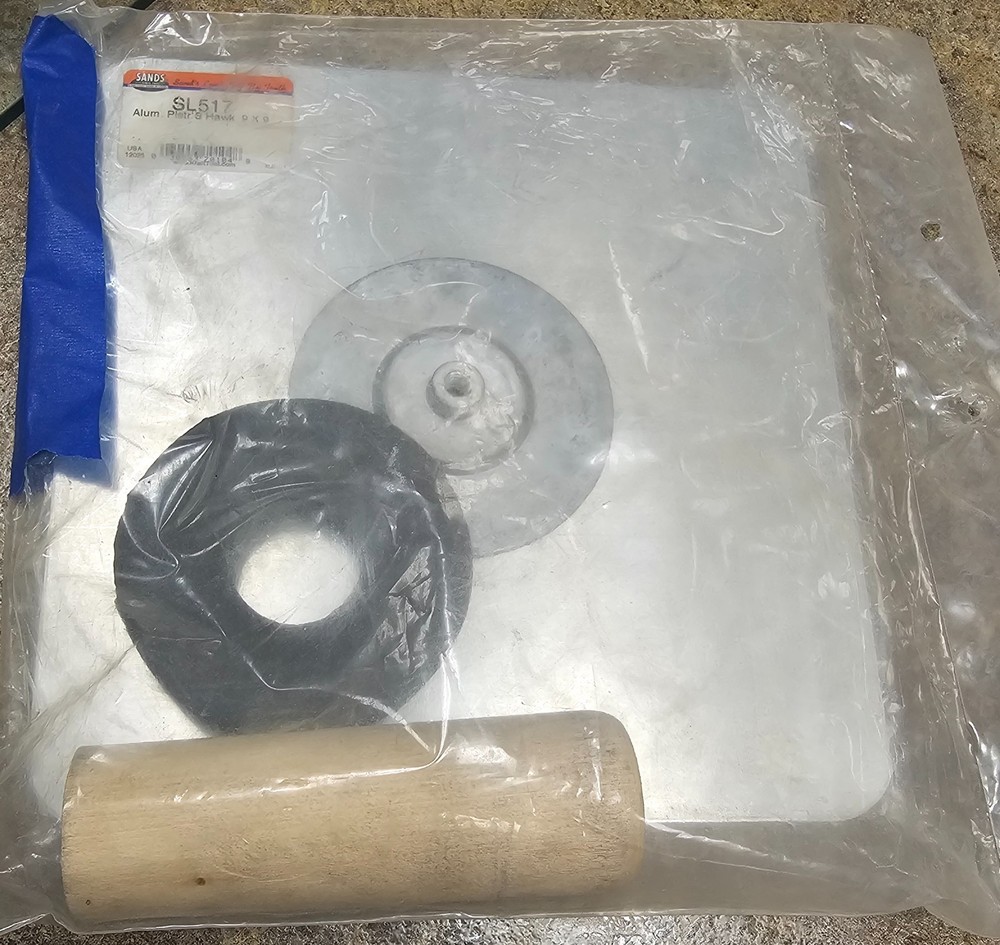 Sand's SL517 Aluminum Plaster's Hawk 9x9 Tool