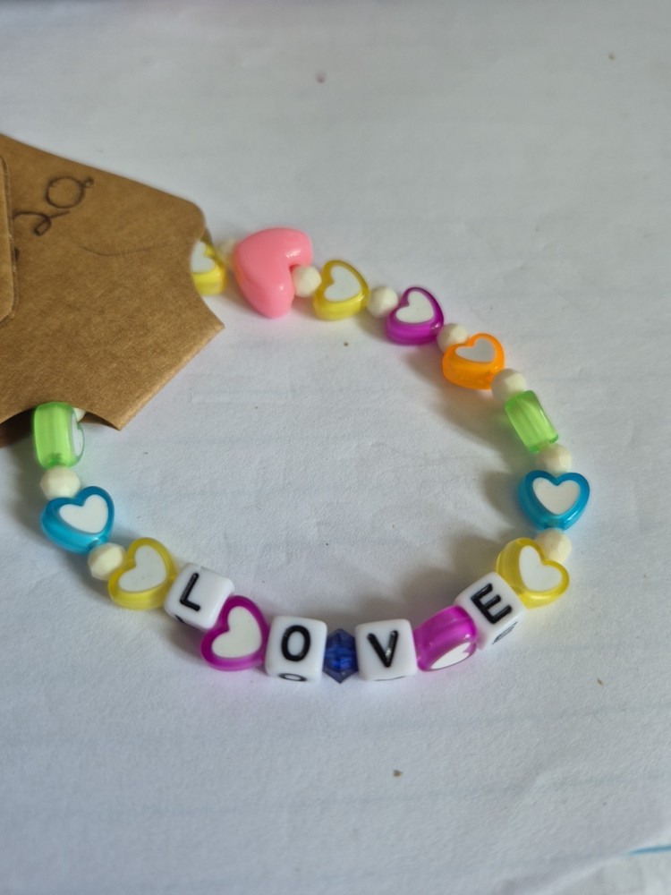 Handmade Beaded Love Heart Shaped Bracelet Stretchable