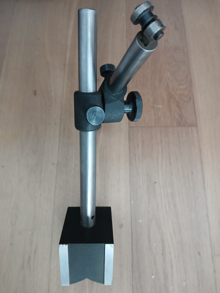 Starrett 659 Magnetic Indicator Holder W/Attachments