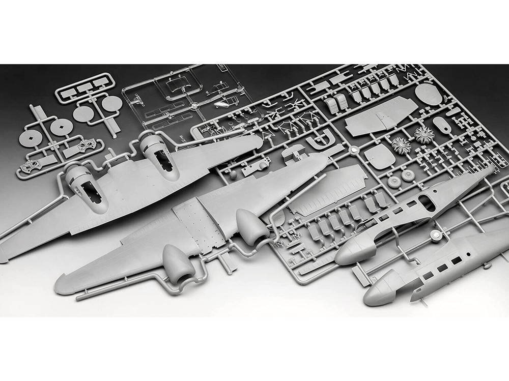 Revell - Beechcraft Model 18, 1/48, 03811