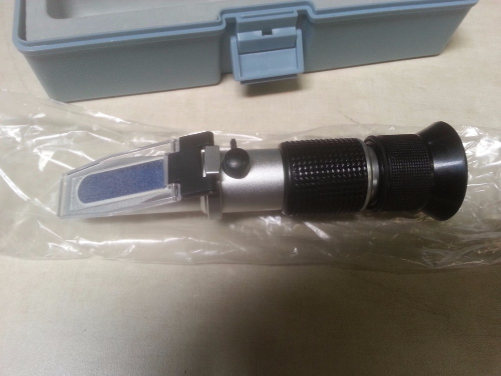 Portable Refractometer RHB0-80