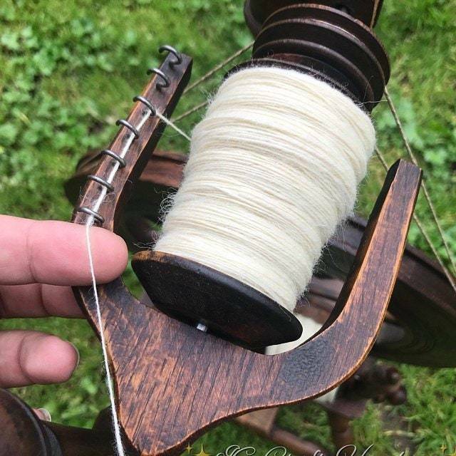 1lb Wool Roving, Soft Clean Easy Draft Wool to Spin or Felt, Core Wool