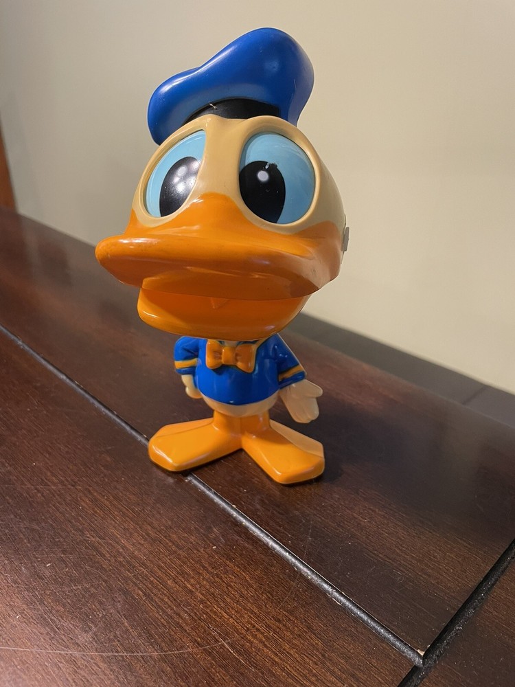 Vintage Donald Duck Pull String