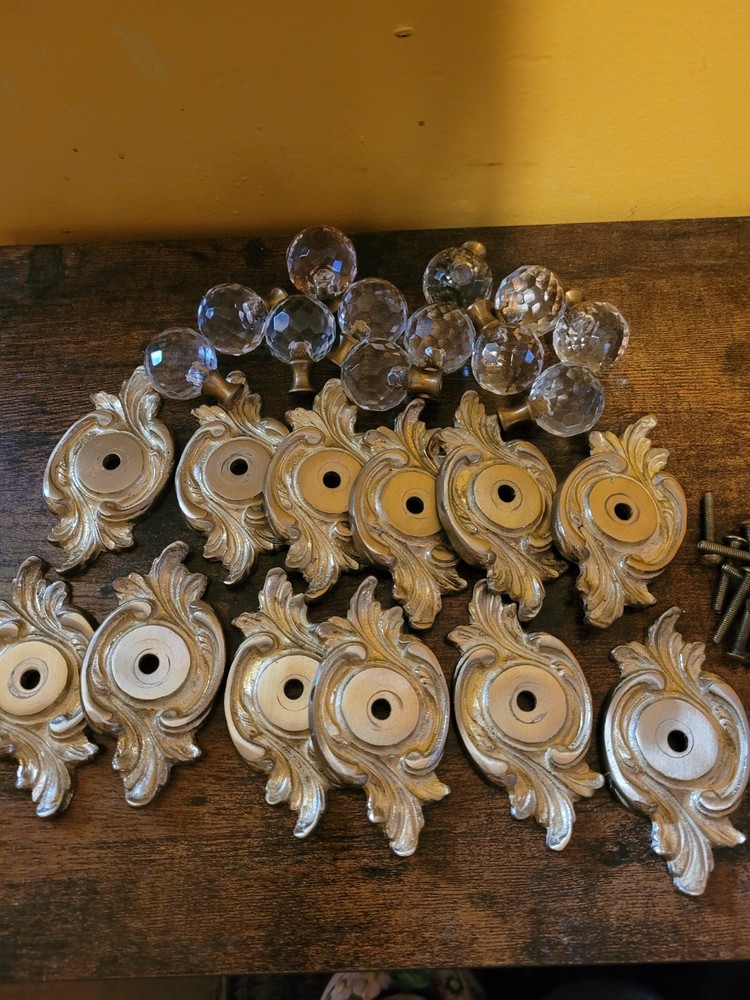 Hollywood Regency Style Drawer Pulls 12 Pulls
