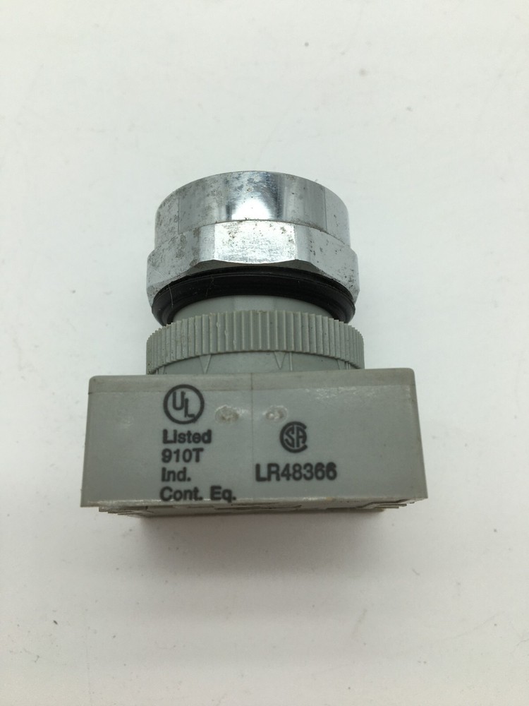 Idec LR48366 Indicator Light 22mm Mounting Hole with Incandescent Bulb - Gray