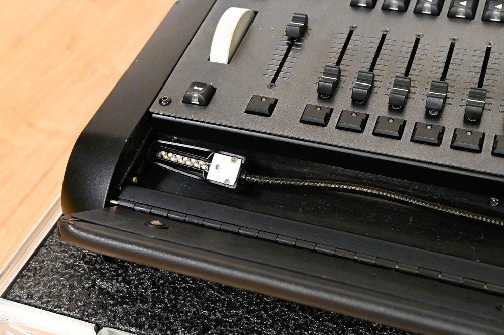 High End Systems Hog 4 Lighting Control Console with Road Case CG01WTY