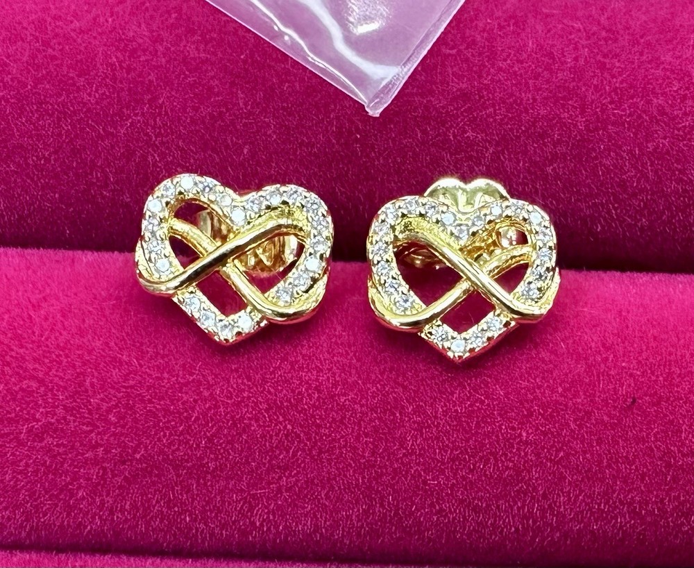 Pandora Sparkling Infinity Heart Stud Earrings New