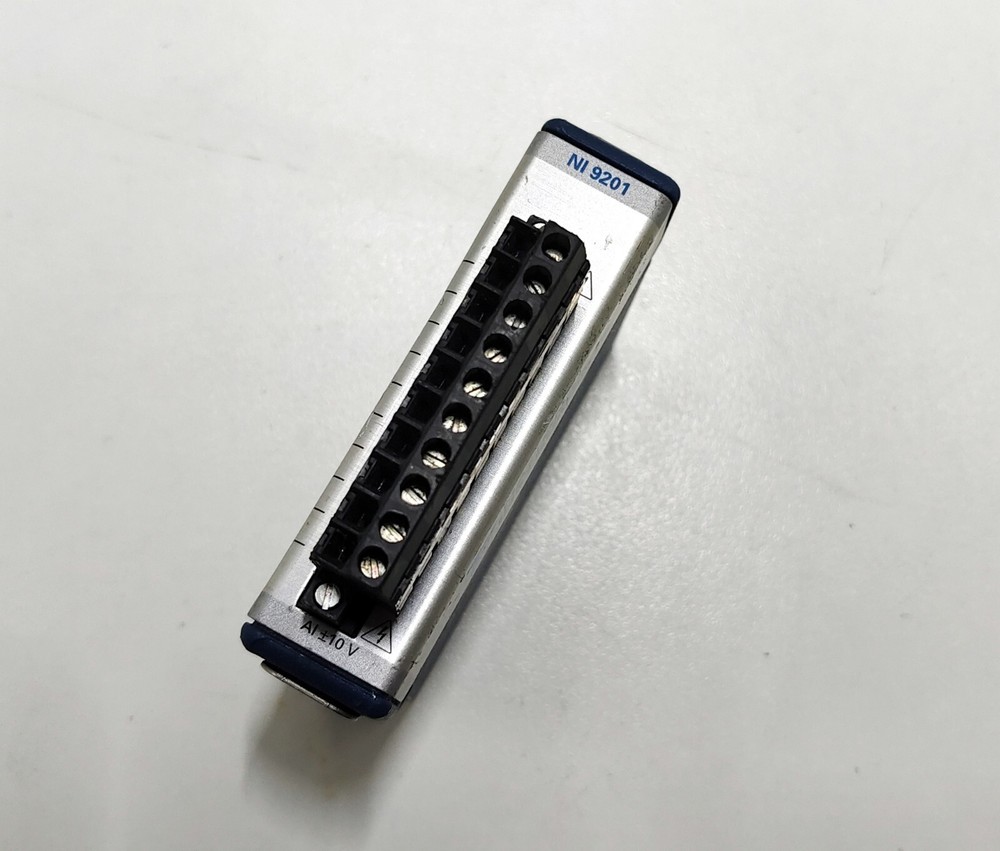 National Instruments NI 9201 194922A-01L analog input module