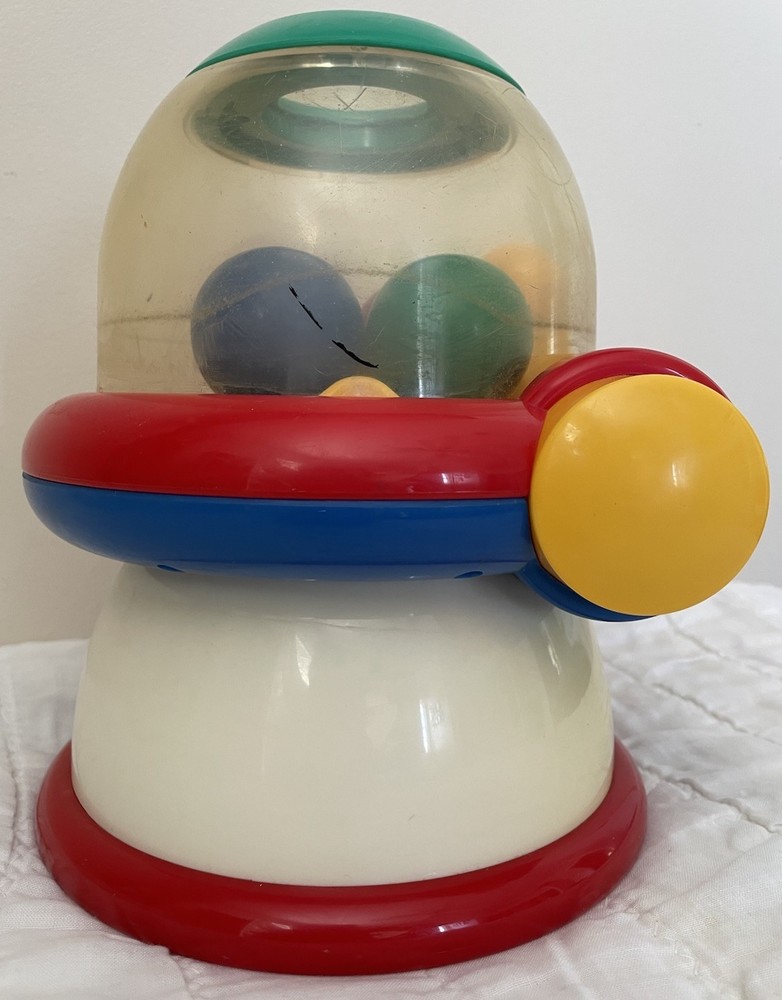 Vintage 1995 Pop N Pull Ball Dispensing Toy