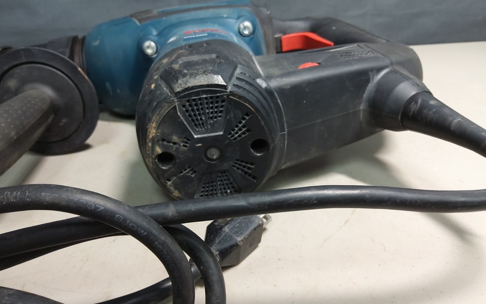 Bosch RH540M Combination Rotary Hammer