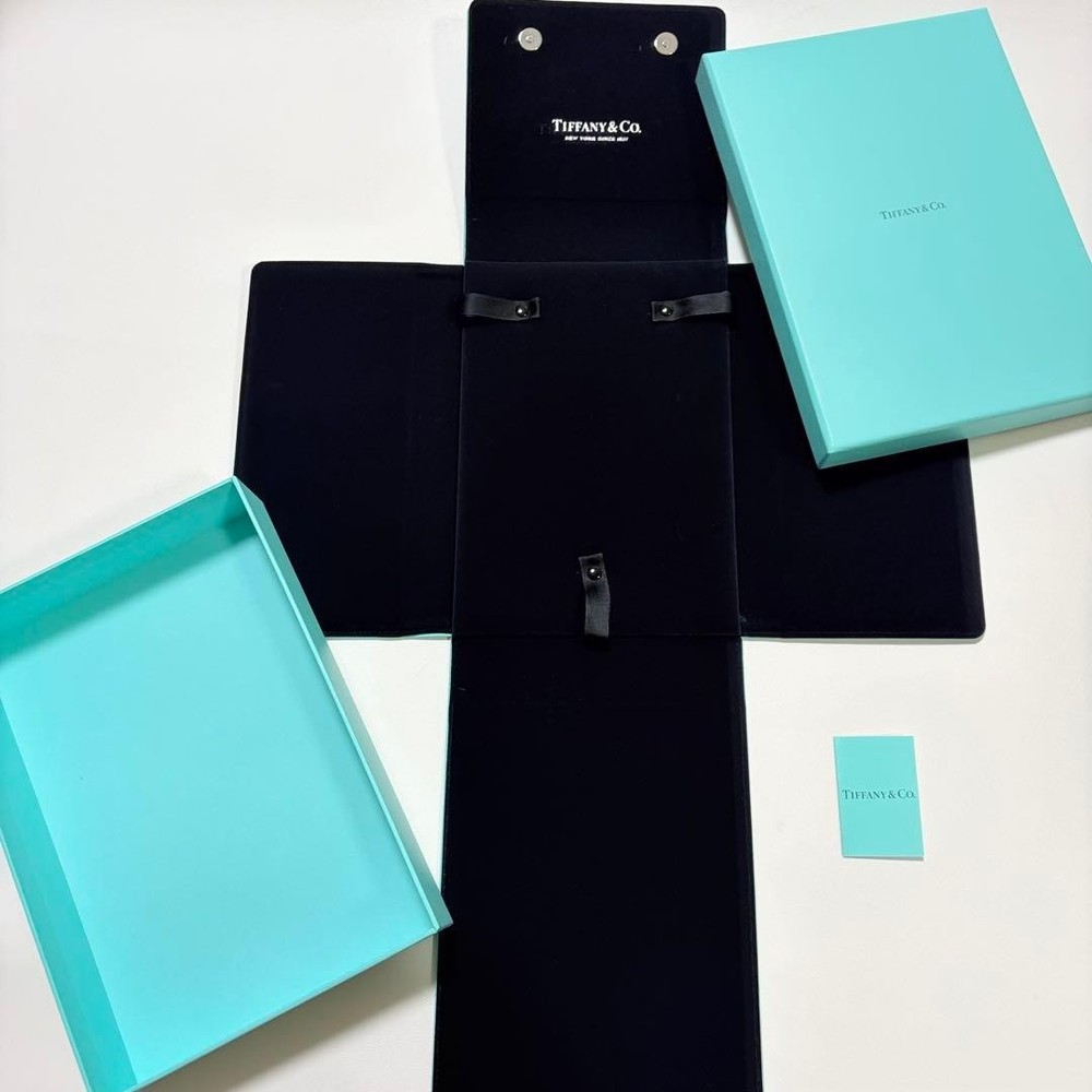 Authentic Tiffany necklace cases No outer box 1 set shipd from japan
