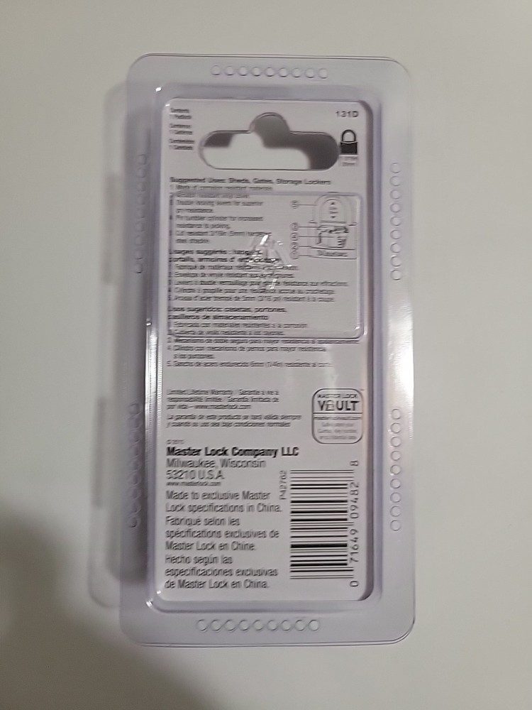 Master Lock Company ~ Model 131D ~ Covered ~ Solid Body Padlock J64