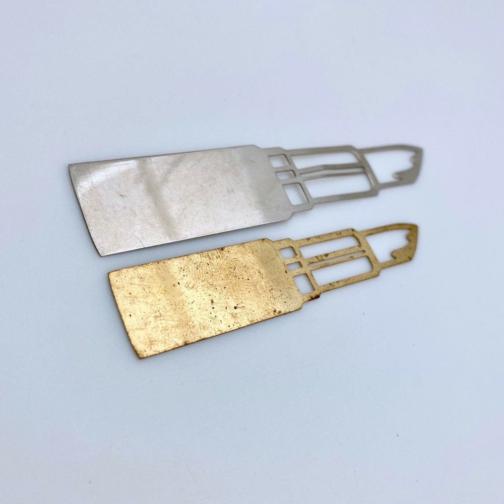 Lipstick Pendant (MP31)