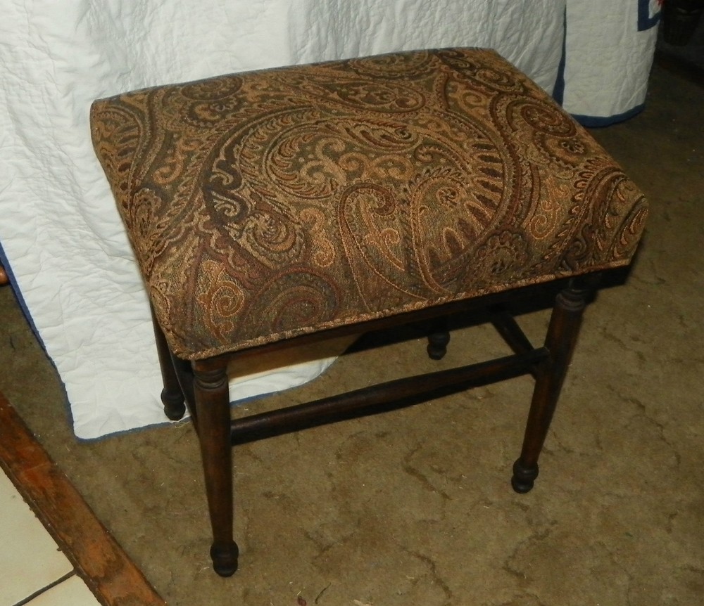 Mahogany Vanity Bench- brown print  (VB-66)