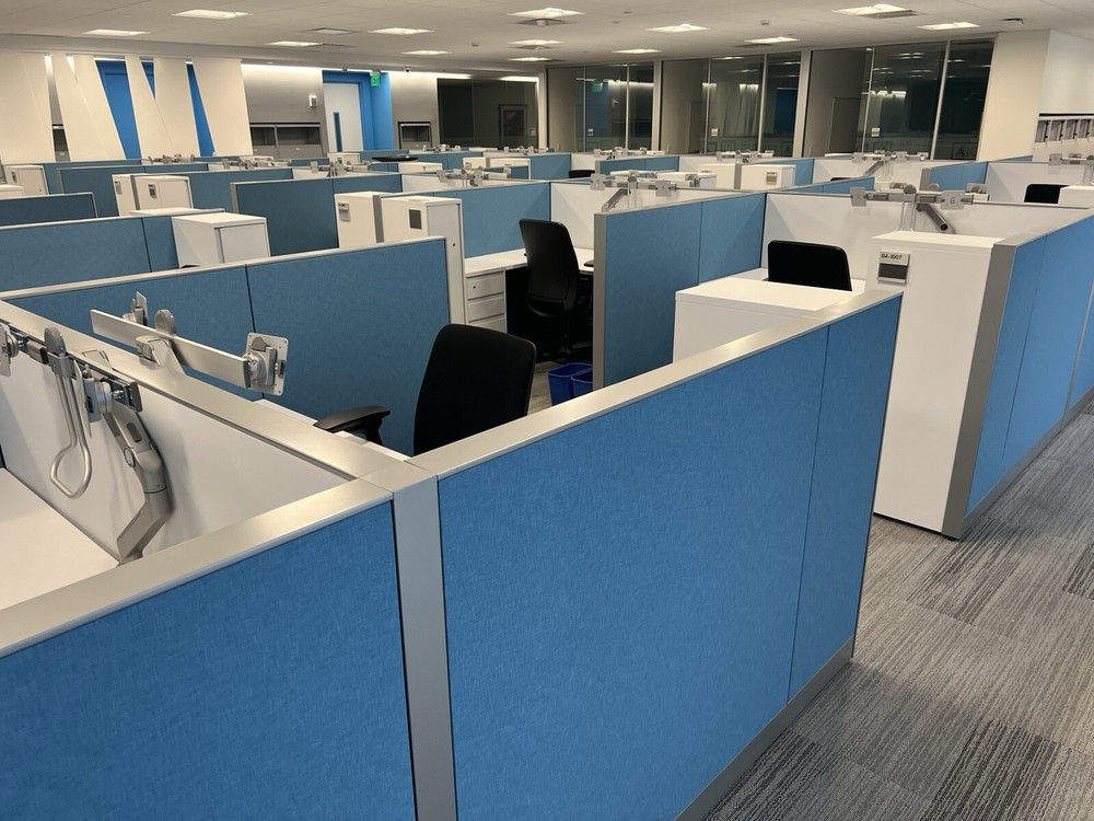 Steelcase Answer 6 x 6 cubicles