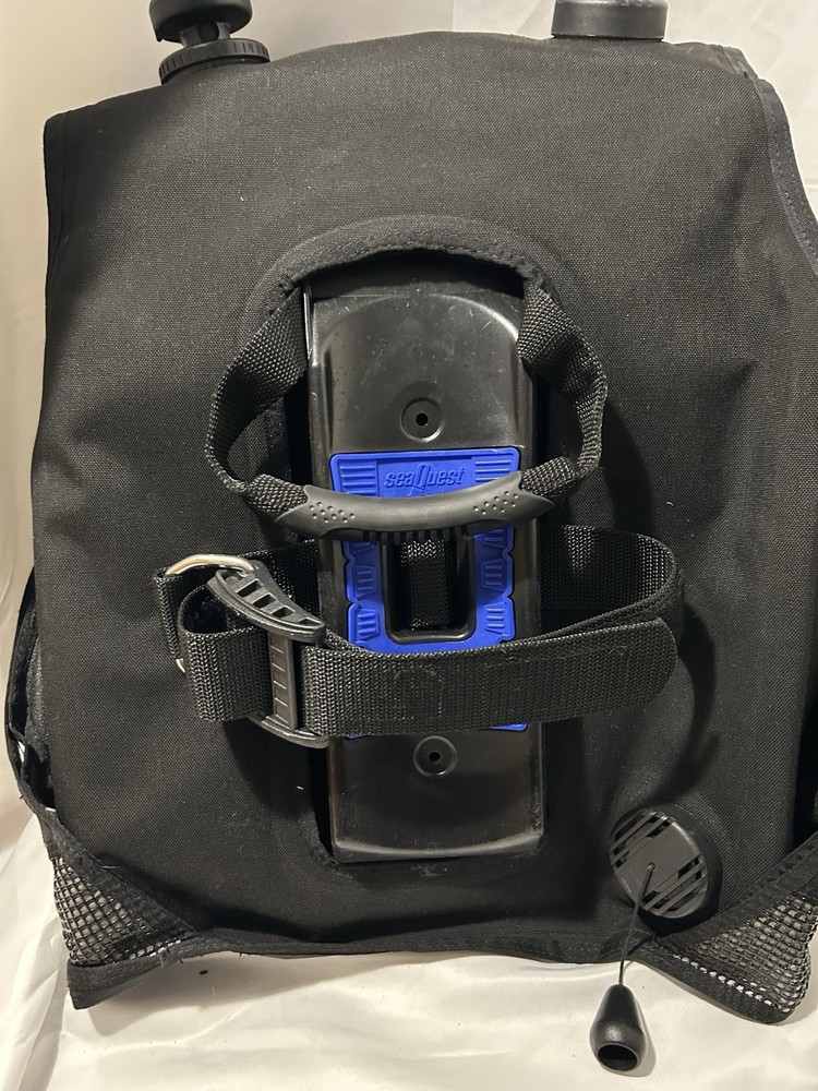 SeaQuest Pro QD BCD Size Medium