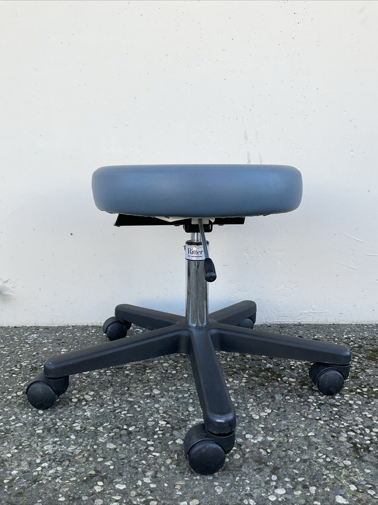 Ritter 272 Exam Stool Pneumatically Adjustable Midmark