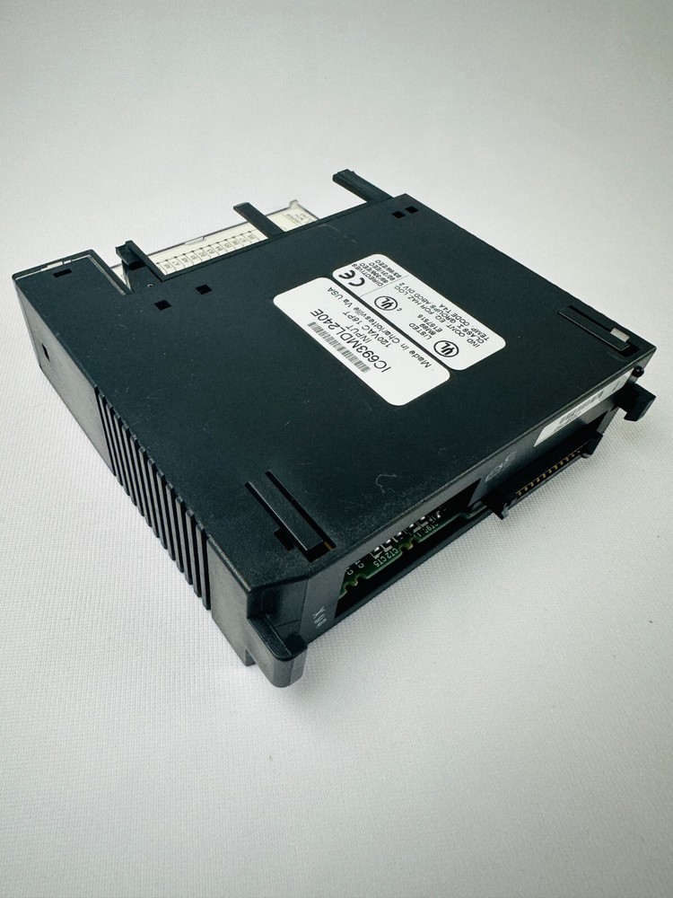 GE Fanuc IC693MDL240E Input Module