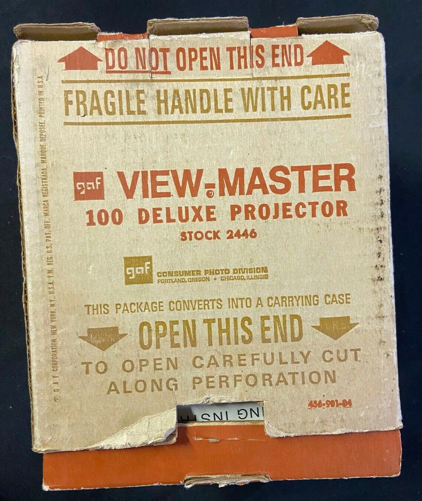 VIEW-MASTER 100, DELUXE PROJECTOR 1960 IN ORIGINAL BOX