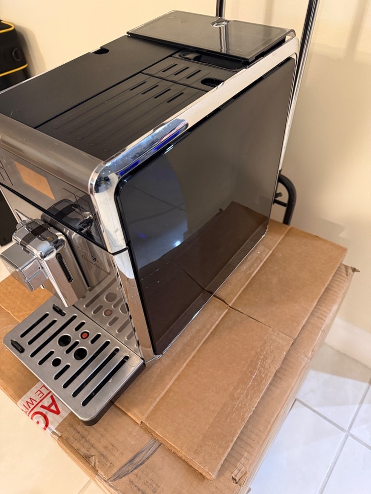 Saeco Gran Baristo SUPER-AUTOMATIC ESPRESSO MACHINE