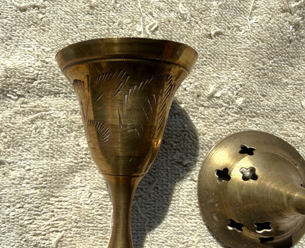 VINTAGE BRASS INCENSE BURNER - AS PICTURED