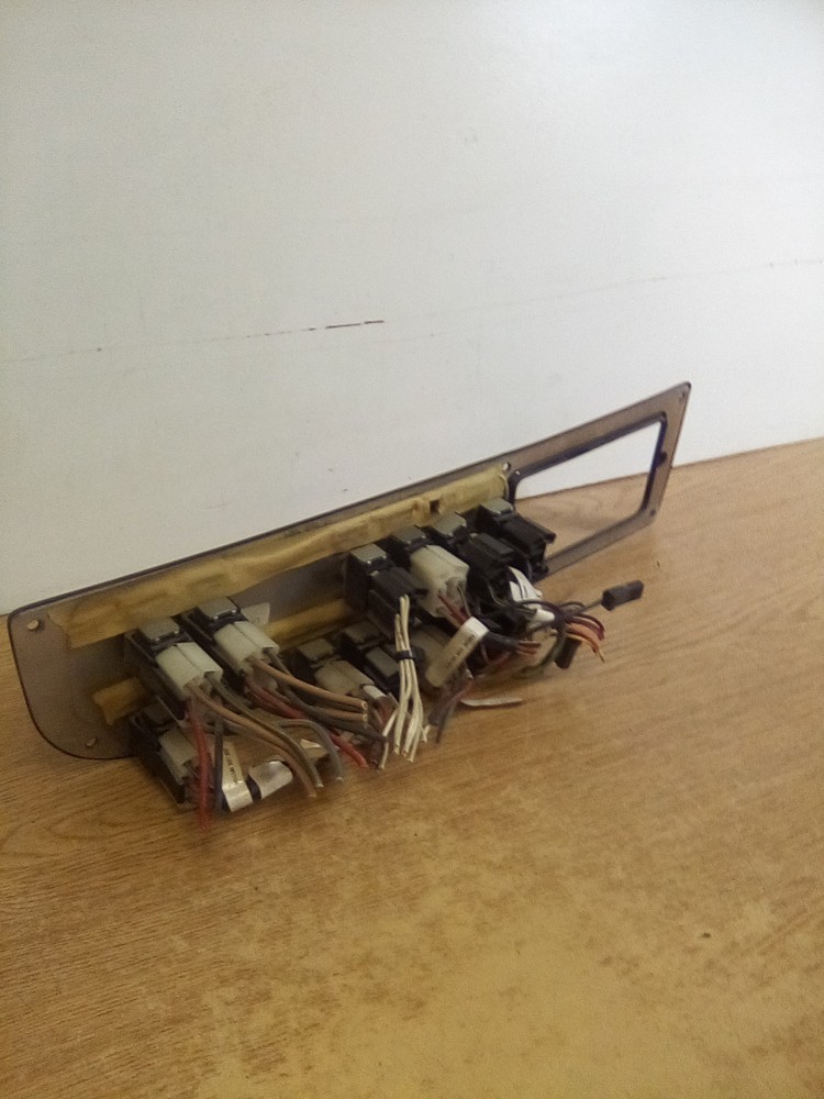 Peterbilt 379 Dash Panel 17-04241-4E00