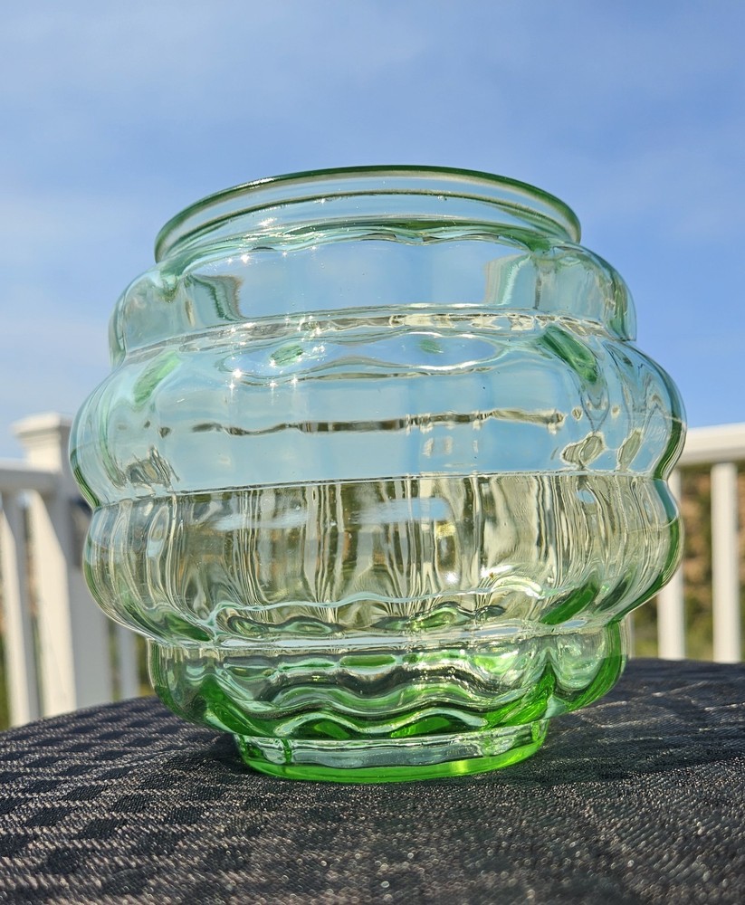Beautiful Uranium Glass Fish Bowl