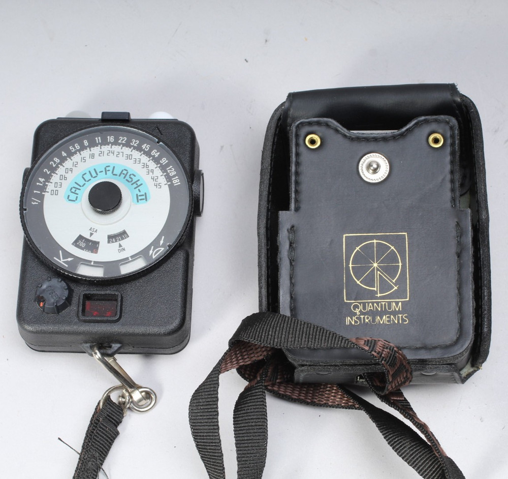 CALCU-FLASH FLASH METER LIGHT METER STUDIO METER TESTED & WORKING
