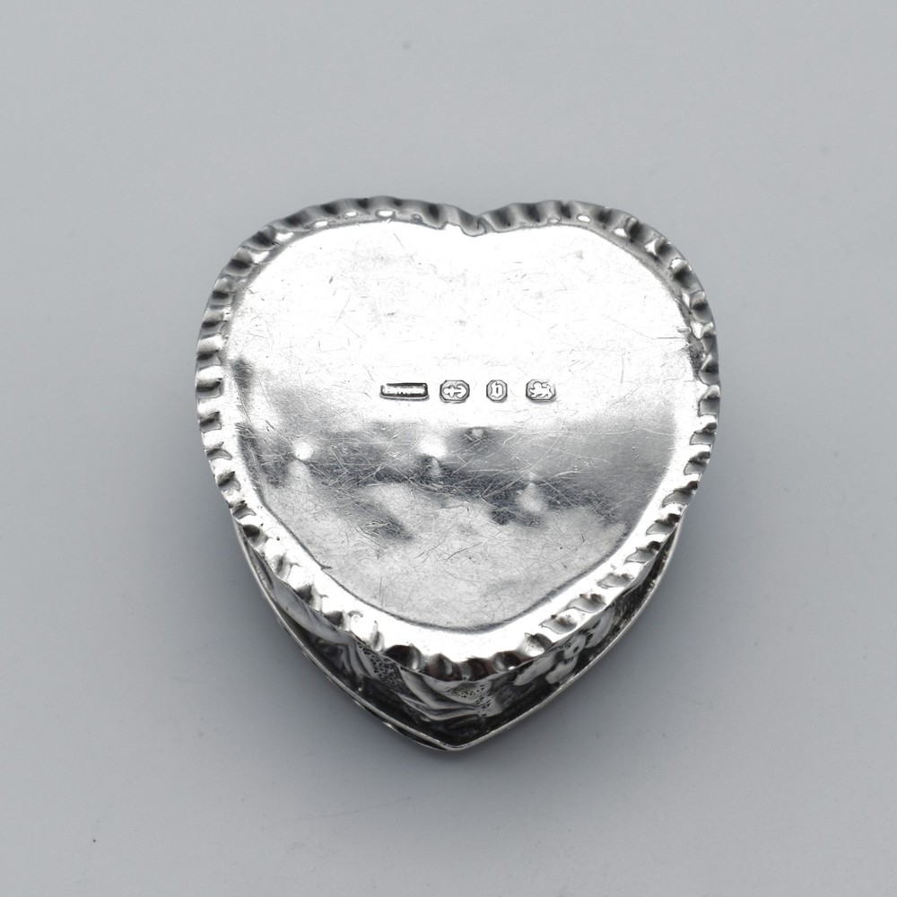 Antique Victorian Solid Silver Snuff Box Heart Shape 1876 Henry Williamson
