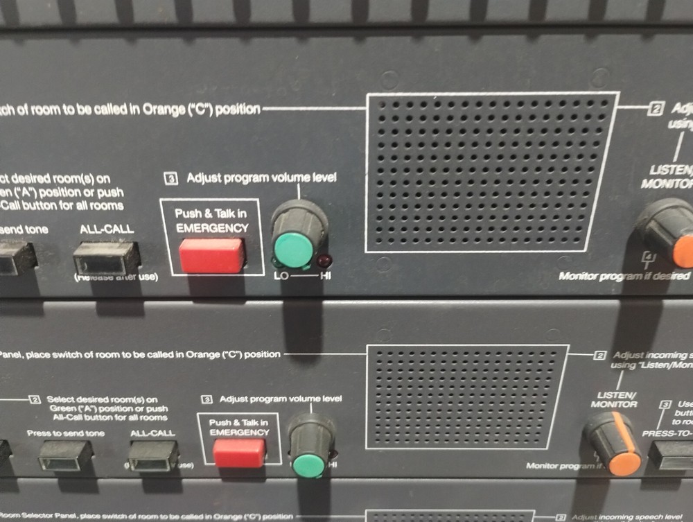 RAULAND-BORG MCZ300 INTERCOM & PROGRAM CONTROL CENTER CONSOLE PA 6 MO WARRANTY