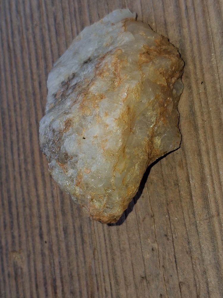 Quartz With Visible Gold Flakes 2.7 oz