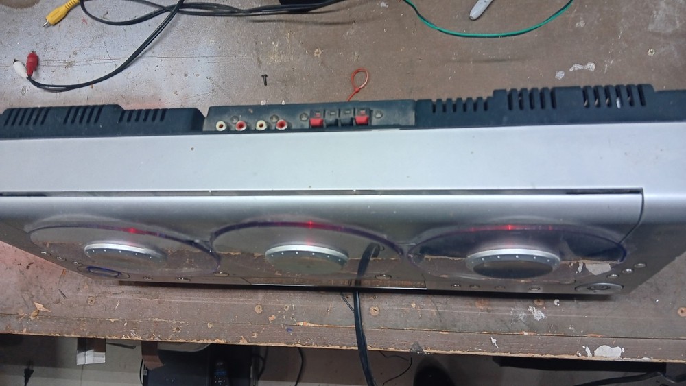 Emerson MS3103 Triple-Play Linear 3CD Changer Plays With Issues (Read)