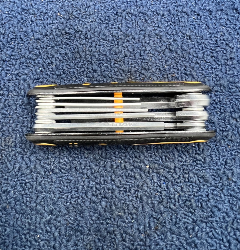 Euphree Multi-Function 8 In 1 Folding Hex Key Wrench