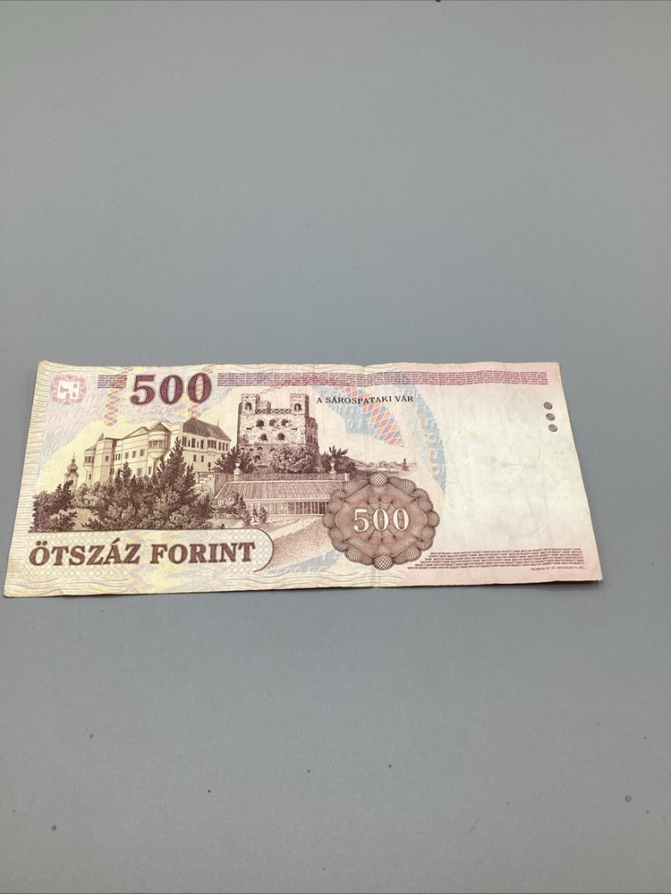 HUNGARY 500 Forint Banknote 1998