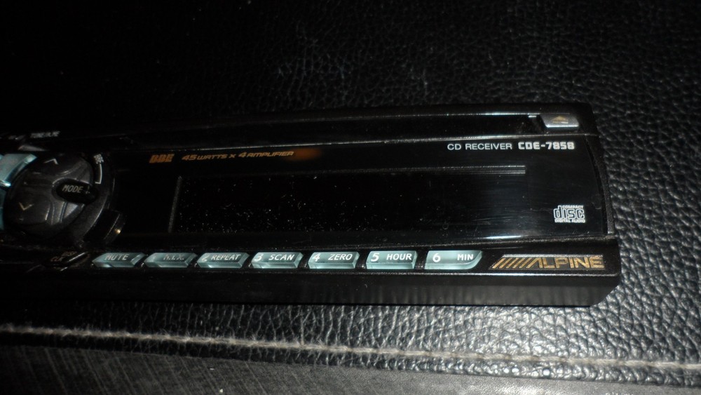 ALPINE CDE-7858 CD FACEPLATE ONLY / USED TESTED WORKING