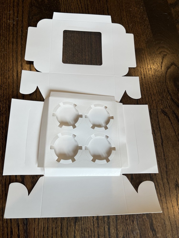 5 Pack Cupcake/Muffin Cases With Tray Bottom, 4 Grids Per Pack With Clear Window