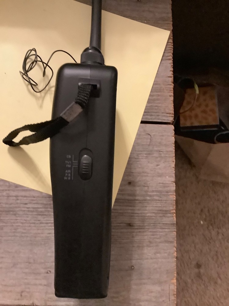 multiband radio receiver vintage