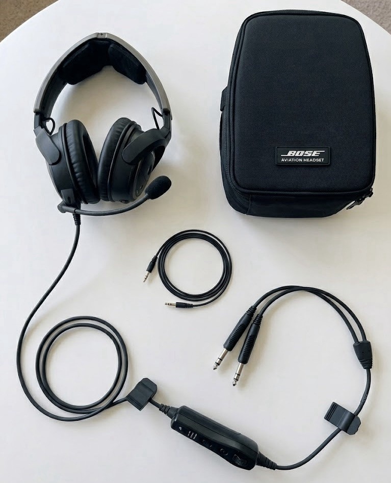 Bose A20 Aviation Headset (Great Condition)